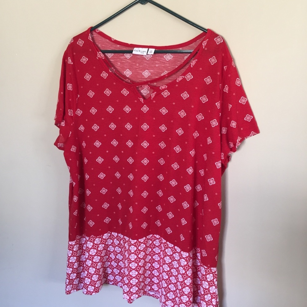 Kim Rogers Curvy Red Patterned Top 2x